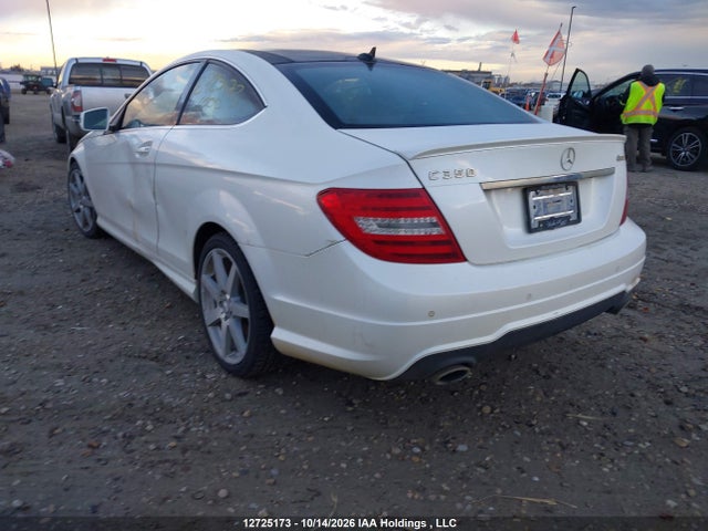 Продаж на аукціоні авто 2013 Mercedes-benz C 350 4matic, vin: WDDGJ8JB3DG119495, номер лоту: 12725173