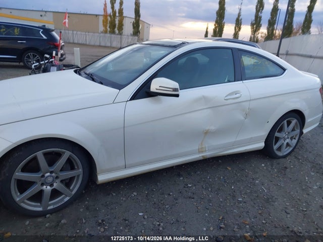 Продаж на аукціоні авто 2013 Mercedes-benz C 350 4matic, vin: WDDGJ8JB3DG119495, номер лоту: 12725173