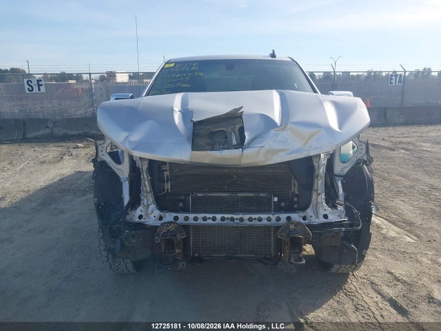 Продаж на аукціоні авто 2021 Chevrolet Silverado K1500 Lt, vin: 1GCUYDET2MZ320085, номер лоту: 12725181