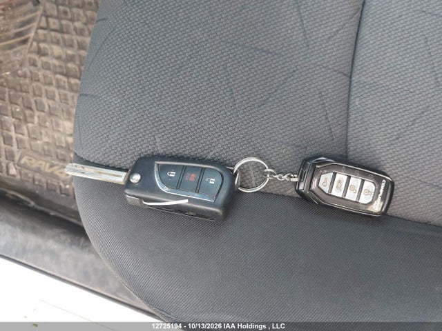 Toyota RAV4 LE 2020 2T3B1RFV6LW112170 Image 11