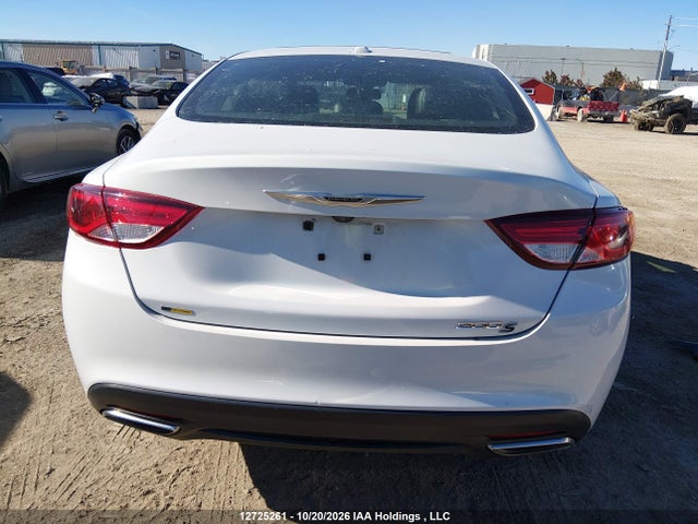 Chrysler 200 S 2015 1C3CCCBG9FN707310 Image 16