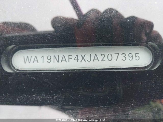 12725262 :رقم المزاد ، WA19NAF4XJA207395 vin ، 2018 Audi A4 Allroad 2.0t Technik مزاد بيع