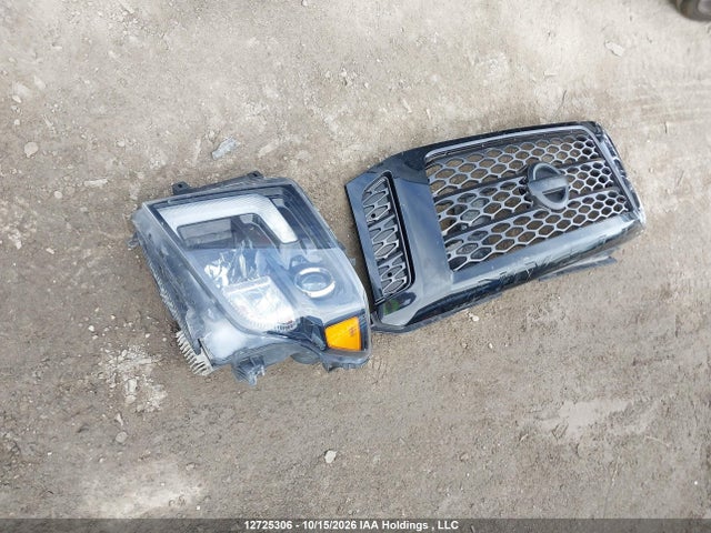1N6AA1E53JN542416 Nissan Titan Sv/sl/pro-4x/plat Res