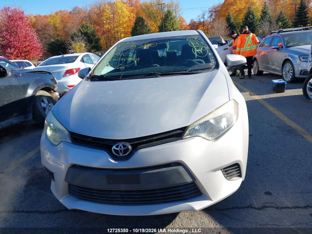 Toyota Corolla 2015 2T1BURHE2FC351105 Image 12