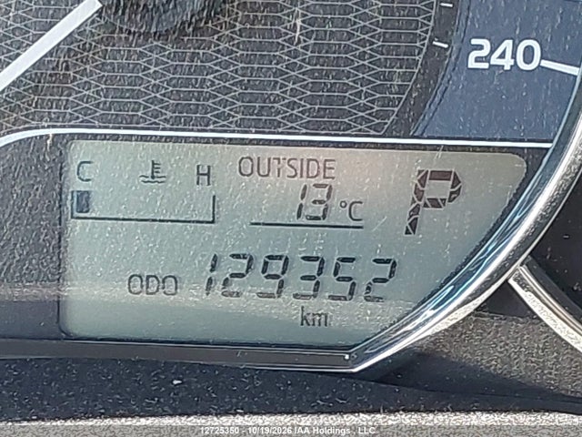 Toyota Corolla 2015 2T1BURHE2FC351105 Image 15