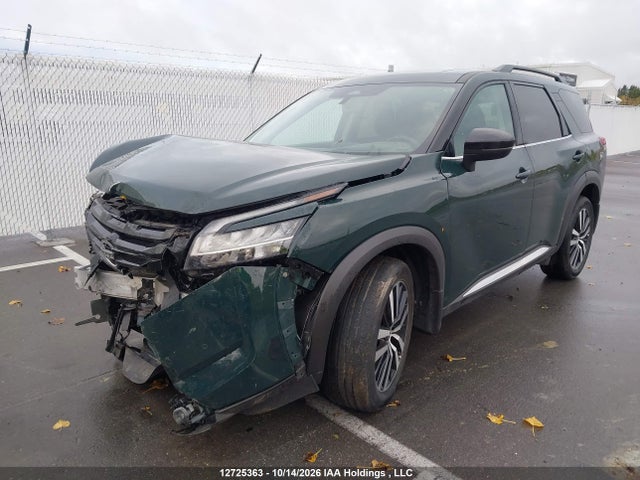 Nissan Pathfinder Platinum 2024 5N1DR3DF2RC202689 Image 2