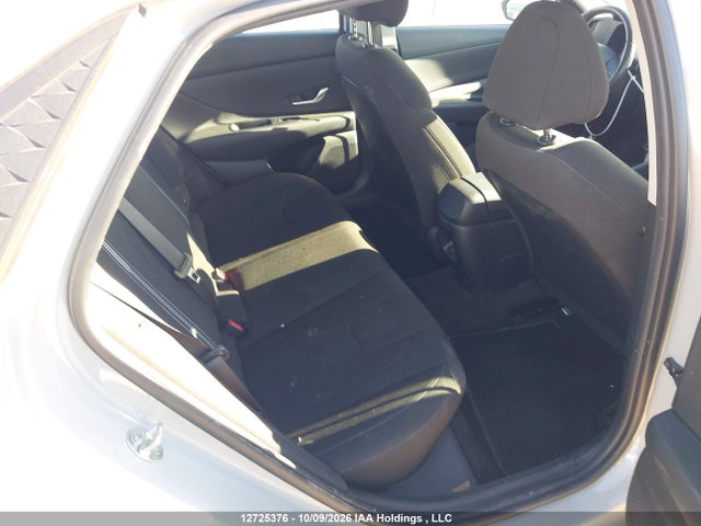 KMHLM4DG9RU764429 Hyundai ELANTRA SEL