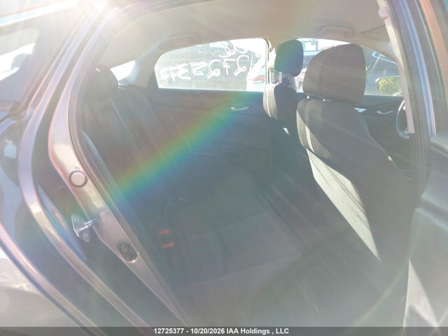 Honda Civic Lx 2018 2HGFC2F54JH035574 Image 8
