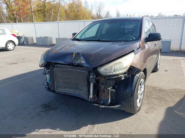 2015 Hyundai Tucson Gl მანქანა იყიდება აუქციონზე, vin: KM8JT3AF6FU977463, აუქციონის ნომერი: 12725388