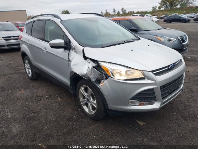2015 Ford Escape Se მანქანა იყიდება აუქციონზე, vin: 1FMCU9G98FUB76673, აუქციონის ნომერი: 12725412