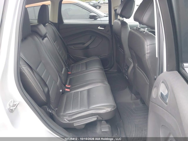 2015 Ford Escape Se მანქანა იყიდება აუქციონზე, vin: 1FMCU9G98FUB76673, აუქციონის ნომერი: 12725412