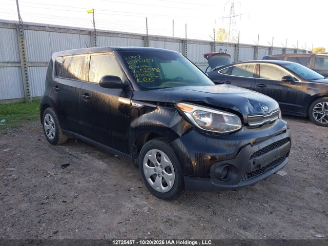 2018 Kia Soul მანქანა იყიდება აუქციონზე, vin: KNDJN2A26J7525946, აუქციონის ნომერი: 12725457