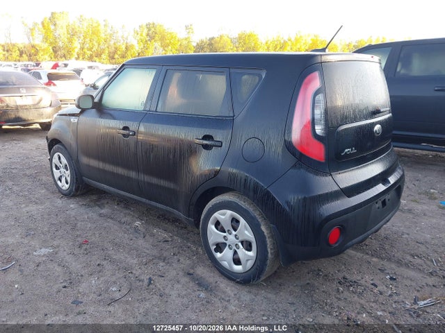2018 Kia Soul მანქანა იყიდება აუქციონზე, vin: KNDJN2A26J7525946, აუქციონის ნომერი: 12725457
