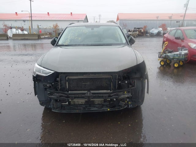 WA1AECF33M1083524 Audi Q3 45 Komfort