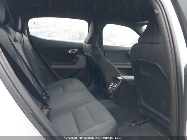 Polestar 2 2023 YSMED3KA5PL165055 Image 8