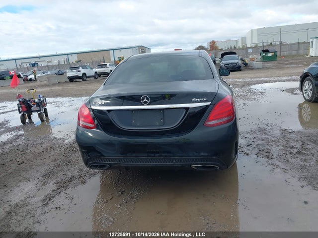Mercedes-Benz C-Class 2018 55SWF4KB9JU248280 Image 17