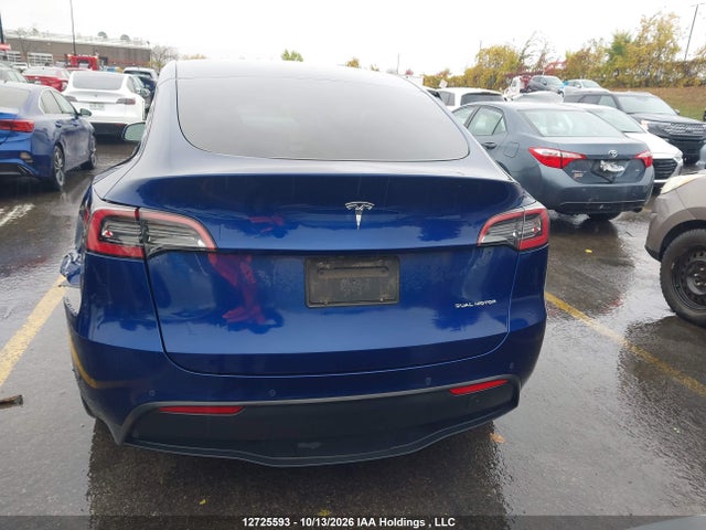 Tesla Model Y 2022 7SAYGDEE0NF484130 Image 15