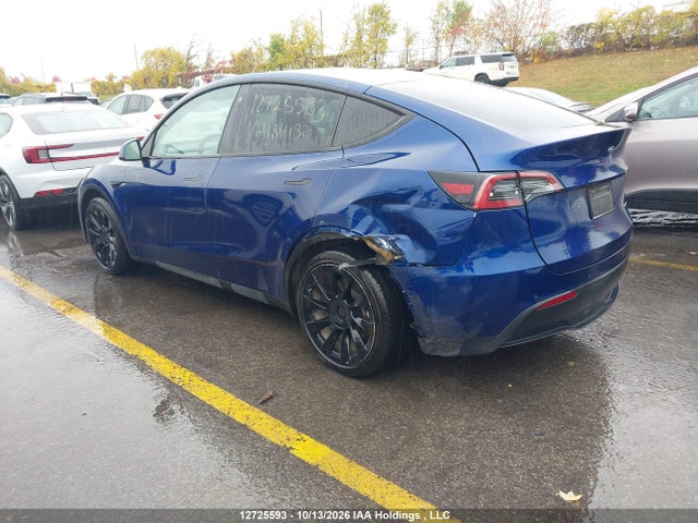 Tesla Model Y 2022 7SAYGDEE0NF484130 Image 3
