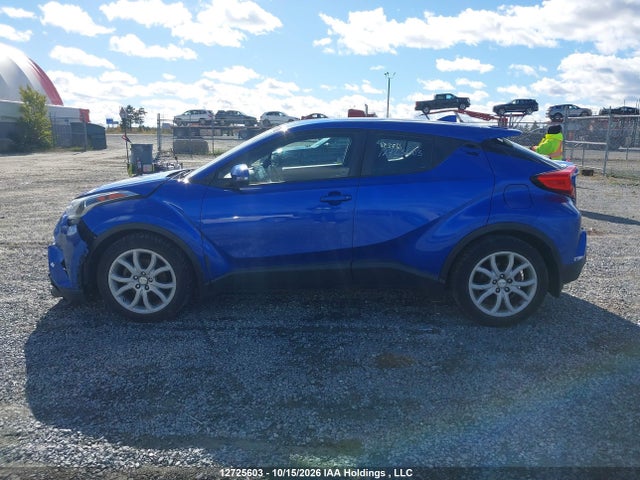 2018 Toyota C-hr Xle მანქანა იყიდება აუქციონზე, vin: NMTKHMBX2JR056554, აუქციონის ნომერი: 12725603