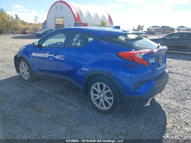 2018 Toyota C-hr Xle მანქანა იყიდება აუქციონზე, vin: NMTKHMBX2JR056554, აუქციონის ნომერი: 12725603