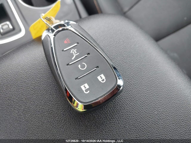 12725620 :رقم المزاد ، 2GNAXKEV5L6208071 vin ، 2020 Chevrolet Equinox Lt مزاد بيع