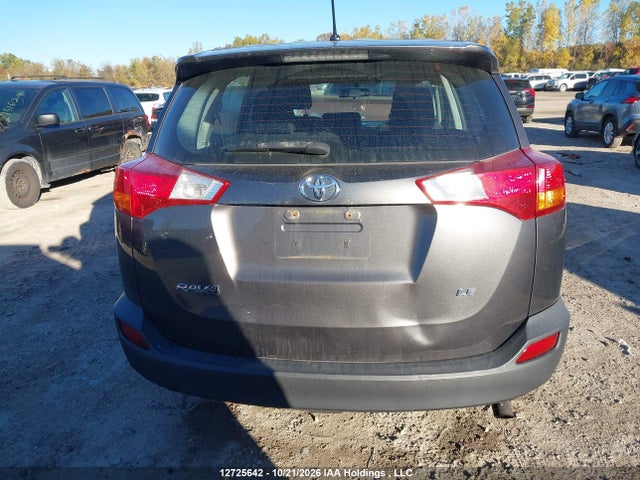 12725642 :رقم المزاد ، 2T3ZFREV1FW168801 vin ، 2015 Toyota Rav4 Le مزاد بيع
