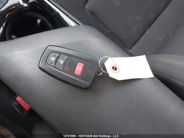 Toyota C-HR 2019 JTNKHMBXXK1050643 Image 11