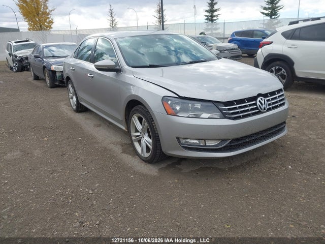 12721156 :رقم المزاد ، 1VWCN7A33CC003586 vin ، 2012 Volkswagen Passat 2.0 Tdi Highline مزاد بيع