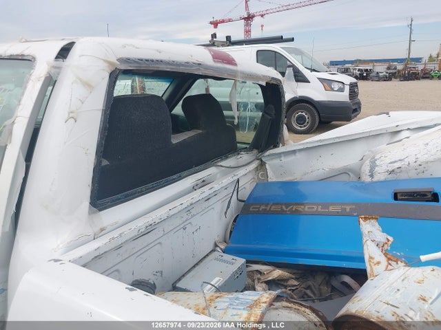 Продажа на аукционе авто 2000 Chevrolet S-10, vin: 1GCCS1457YK234882, номер лота: 12657974