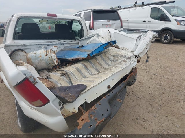 Продажа на аукционе авто 2000 Chevrolet S-10, vin: 1GCCS1457YK234882, номер лота: 12657974