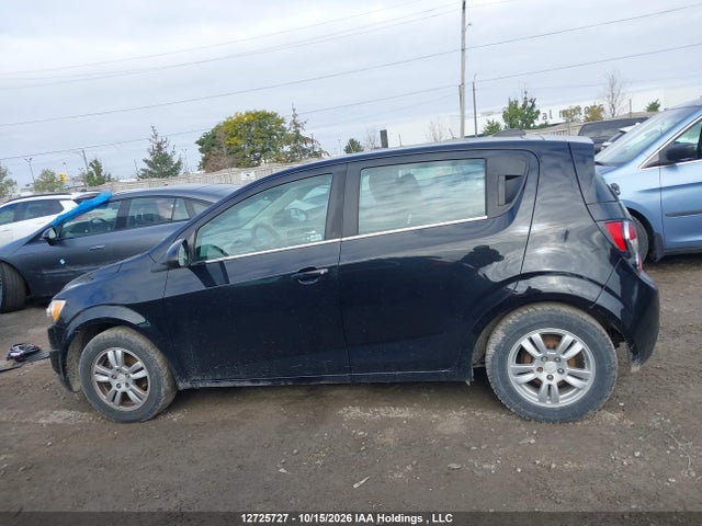 Продажа на аукционе авто 2016 Chevrolet Sonic Lt Manual, vin: 1G1JD6SH3G4177684, номер лота: 12725727