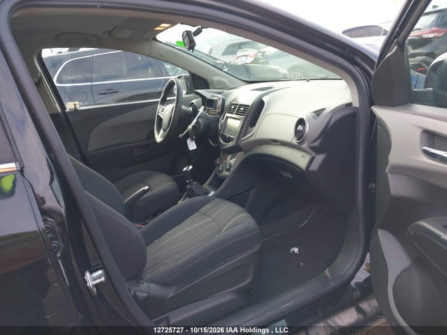 Продажа на аукционе авто 2016 Chevrolet Sonic Lt Manual, vin: 1G1JD6SH3G4177684, номер лота: 12725727