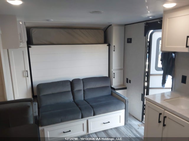 Продажа на аукционе авто 2025 Jayco Jayco, vin: 1UJBC0AK0S1YF0672, номер лота: 12725798