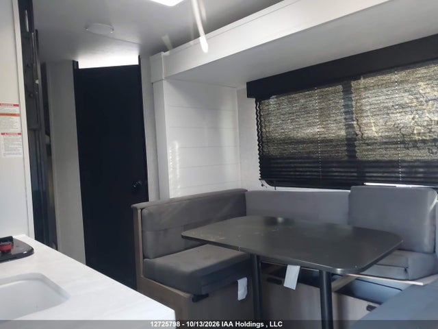 Продажа на аукционе авто 2025 Jayco Jayco, vin: 1UJBC0AK0S1YF0672, номер лота: 12725798