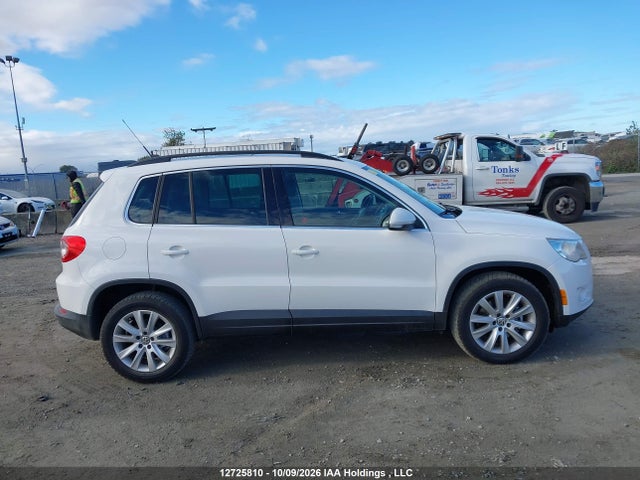 12725810 :رقم المزاد ، WVGBV7AX2AW501870 vin ، 2010 Volkswagen Tiguan 2.0 Tsi Comfortline/2.0 Tsi Highline/2.0 Tsi Trendline مزاد بيع