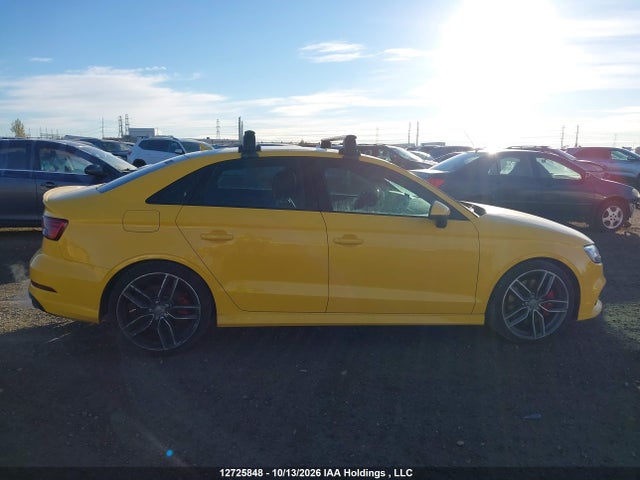 2018 Audi S3 Prestige მანქანა იყიდება აუქციონზე, vin: WAUF1GFF1J1056601, აუქციონის ნომერი: 12725848