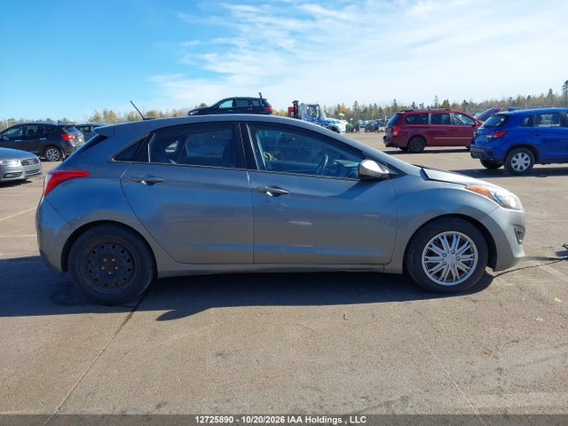 Hyundai ELANTRA GT 2016 KMHD25LH3GU306599 Image 13