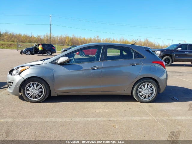Hyundai ELANTRA GT 2016 KMHD25LH3GU306599 Image 14