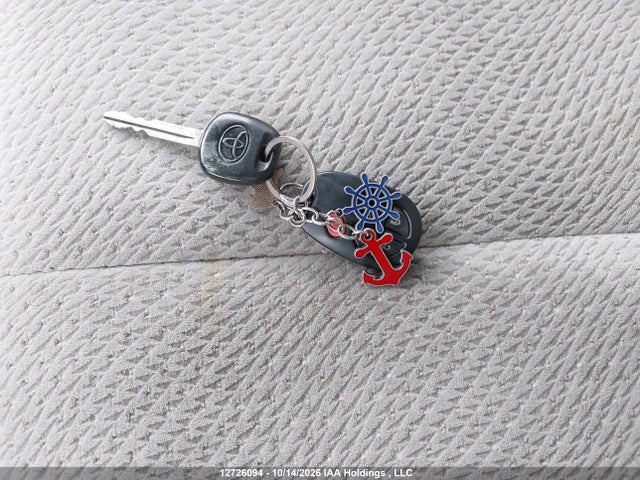 5TDKK3DC4ES507528 Toyota SIENNA LE