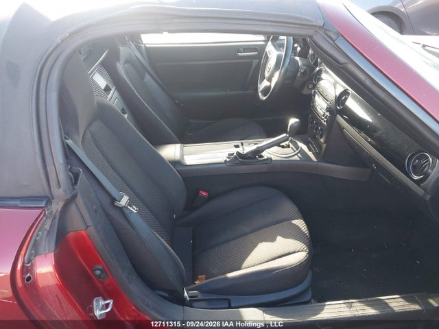 Продаж на аукціоні авто 2006 Mazda Mx-5 3rd Generation Limited/gs/gx, vin: JM1NC15F060117067, номер лоту: 12711315