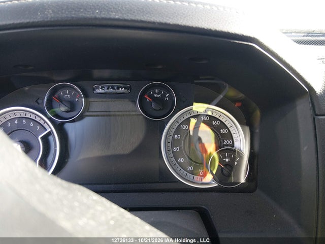12726133 :رقم المزاد ، 1C6RR7MT5JS122943 vin ، 2018 Ram 1500 Sport مزاد بيع
