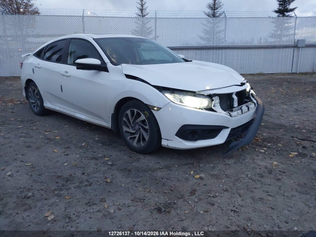 2018 2HGFC2F82JH010277 главное изображение