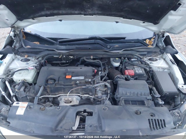 Honda Civic 2018 2HGFC2F82JH010277 Image 9