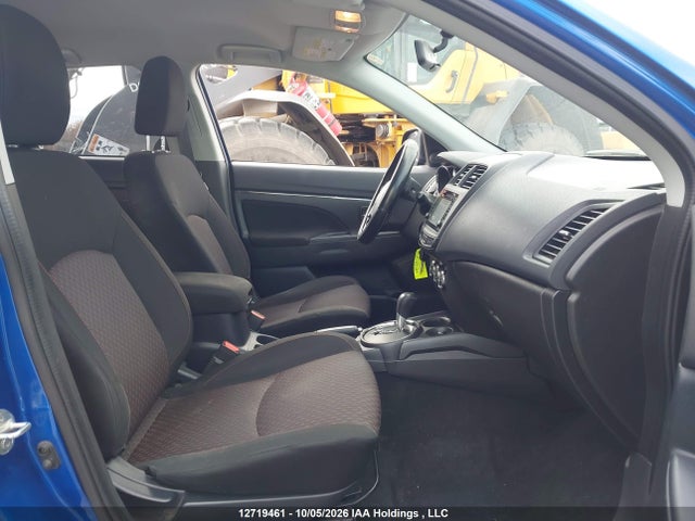 Продажа на аукционе авто 2017 Mitsubishi Rvr Se, vin: JA4AJ3AU7HZ604392, номер лота: 12719461