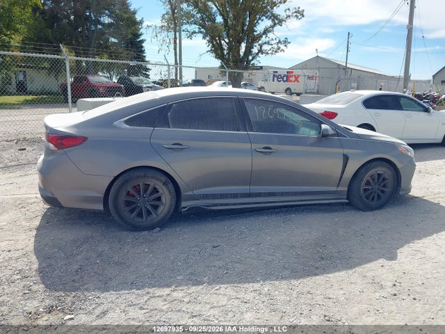 2018 Hyundai Sonata Gl მანქანა იყიდება აუქციონზე, vin: 5NPE24AFXJH628792, აუქციონის ნომერი: 12697935
