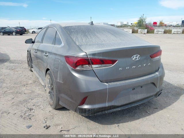 2018 Hyundai Sonata Gl მანქანა იყიდება აუქციონზე, vin: 5NPE24AFXJH628792, აუქციონის ნომერი: 12697935