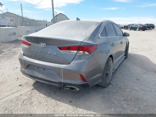 2018 Hyundai Sonata Gl მანქანა იყიდება აუქციონზე, vin: 5NPE24AFXJH628792, აუქციონის ნომერი: 12697935