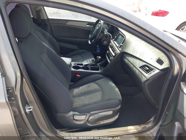 2018 Hyundai Sonata Gl მანქანა იყიდება აუქციონზე, vin: 5NPE24AFXJH628792, აუქციონის ნომერი: 12697935