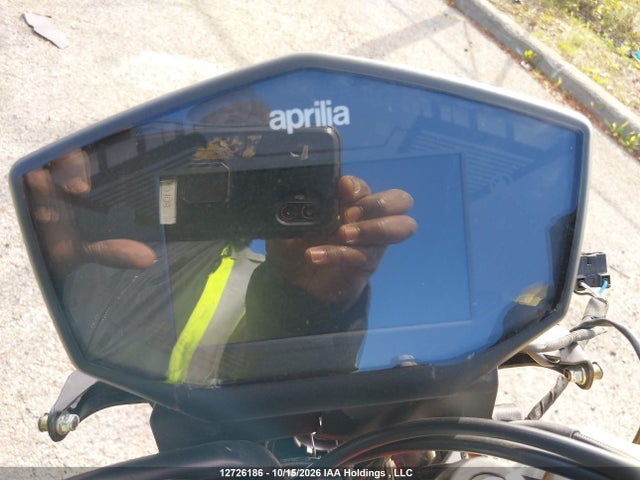 Aprilia Dorsoduro 900 2018 ZD4KBU009JS000227 Image 7