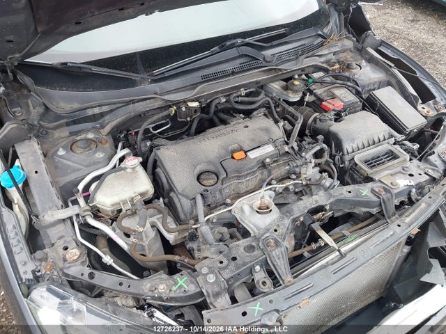 Honda Civic 2018 2HGFC2F52JH016215 Image 10